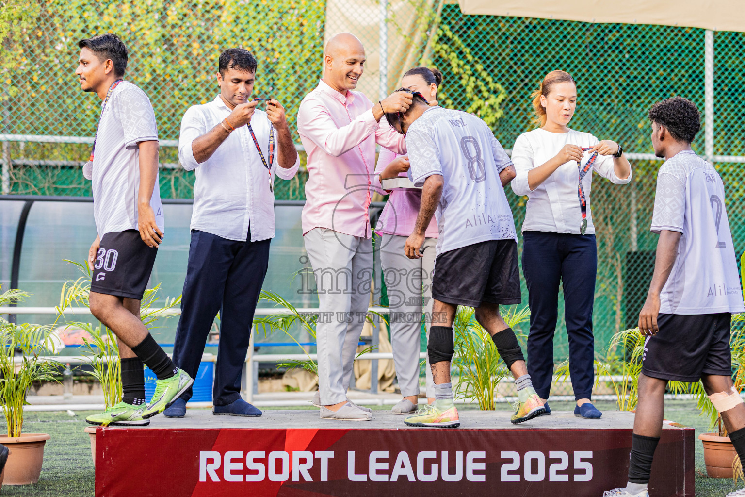 Resort League 2025 Raa Zone - Final Match
Joali vs kothaifaru in Resort League 2025 (Raa Zone) was held on Thursday, 21th august 2025 in JOALI Maldives Resort, Raa Atoll, Maldives. Photos: Areef Adam / images.mv