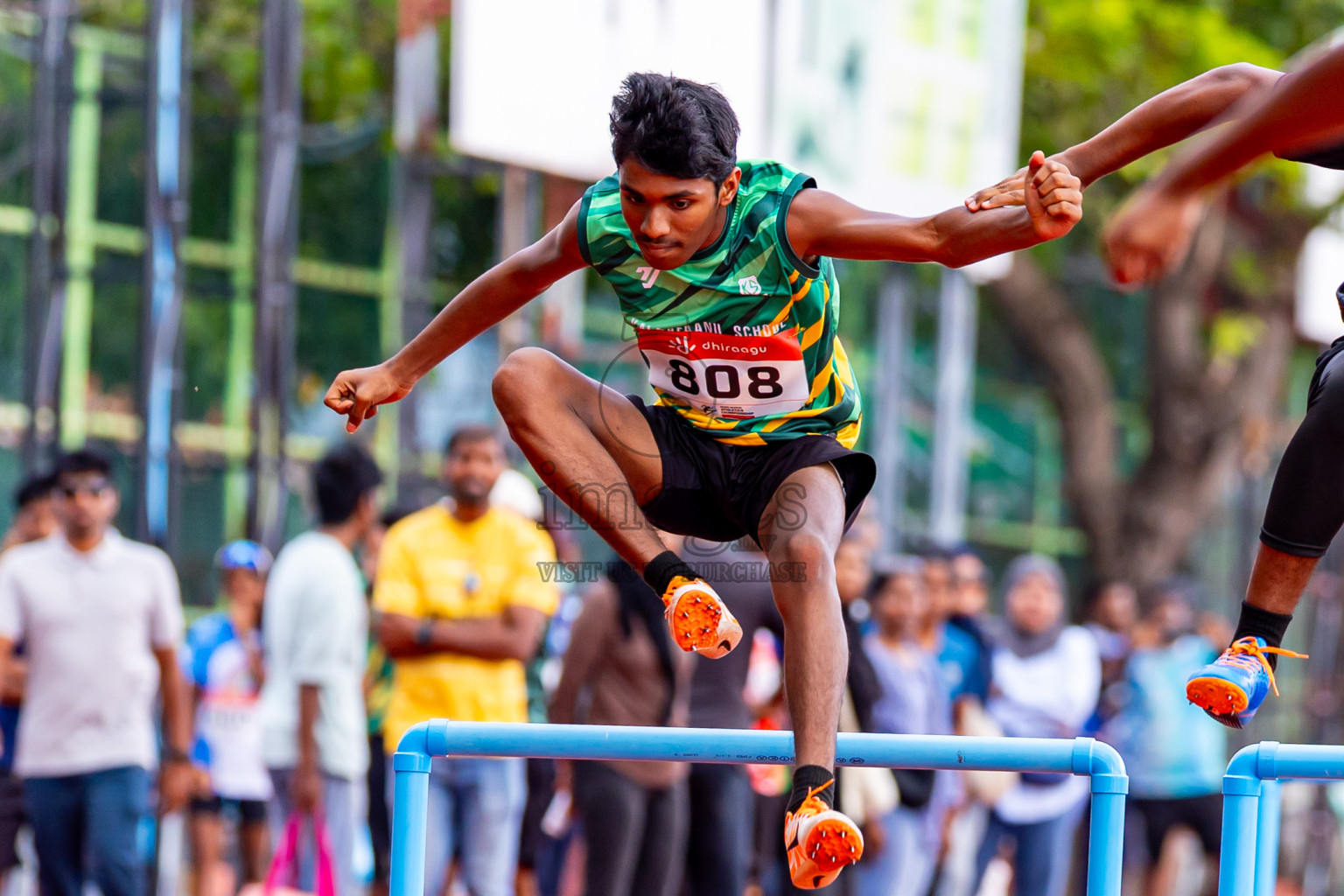 Day 5 of Inter-school Athletics Championship 2025 held in Ekuveni Synthetic Track, Male', Maldives on Saturday, 11th October 2025. Photos by: Nausham Waheed / Images.mv