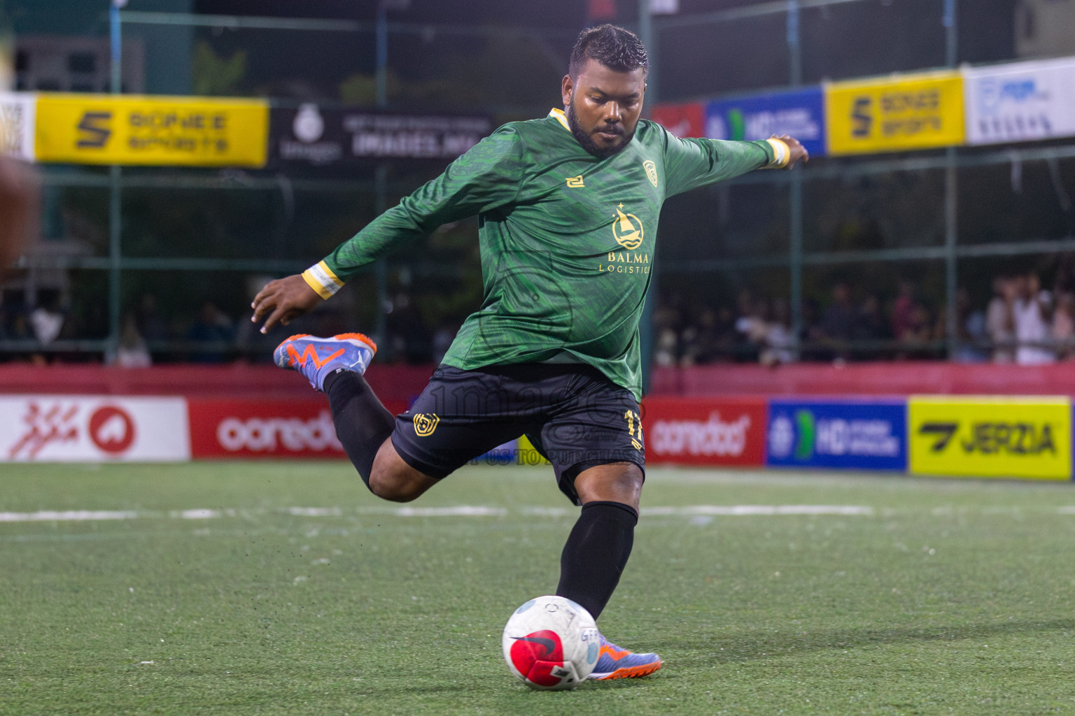 Sh Feevah vs Sh Feydhoo in Day 5 of Golden Futsal Challenge 2024 was held on Friday, 19th January 2024, in Hulhumale', Maldives Photos: Mohamed Mahfooz Moosa / images.mv