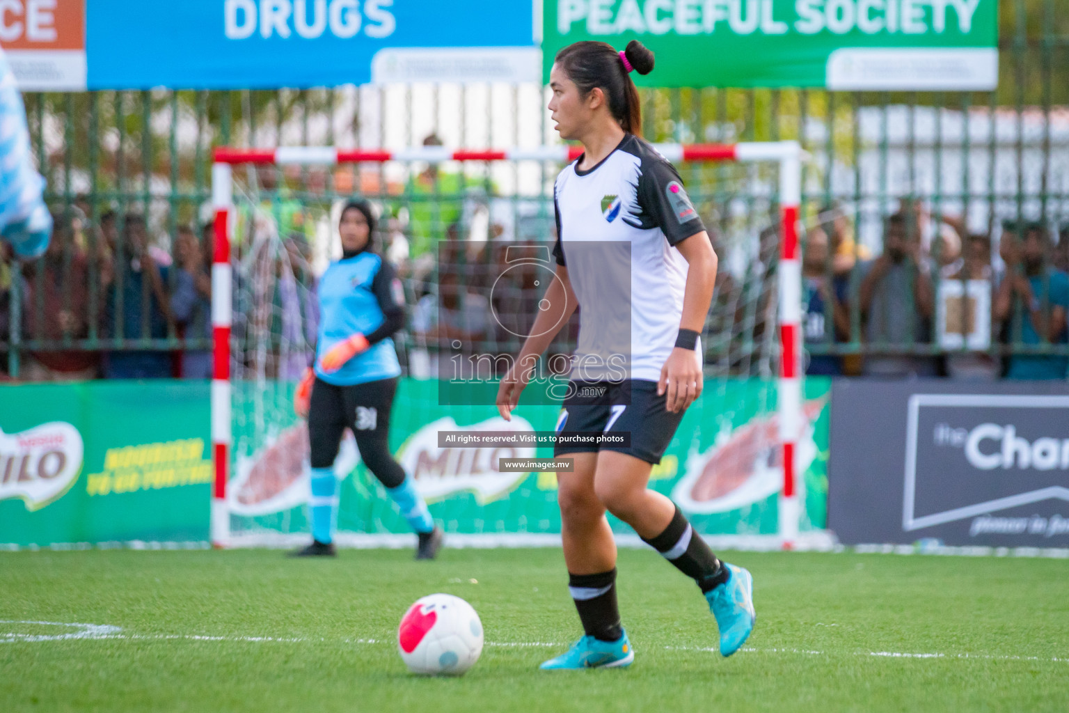 MPL vs DSC in Eighteen Thirty Women's Futsal Fiesta 2022 was held in Hulhumale', Maldives on Monday, 17th October 2022. Photos: Hassan Simah, Mohamed Mahfooz Moosa / images.mv