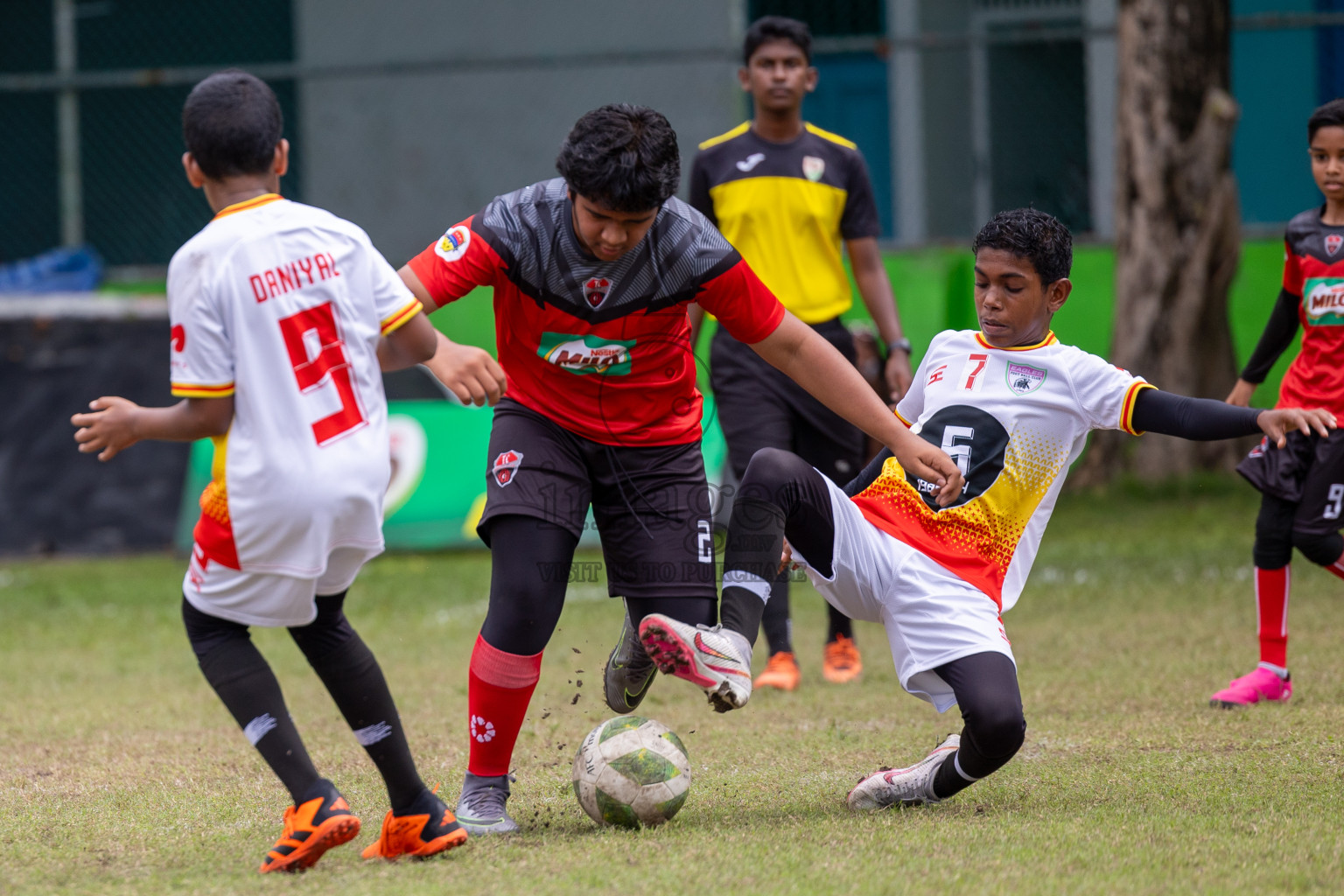 Day 2 of MILO Academy Championship 2024 - U12 was held at Henveiru Grounds in Male', Maldives on Friday, 5th July 2024.
Photos: Ismail Thoriq / images.mv