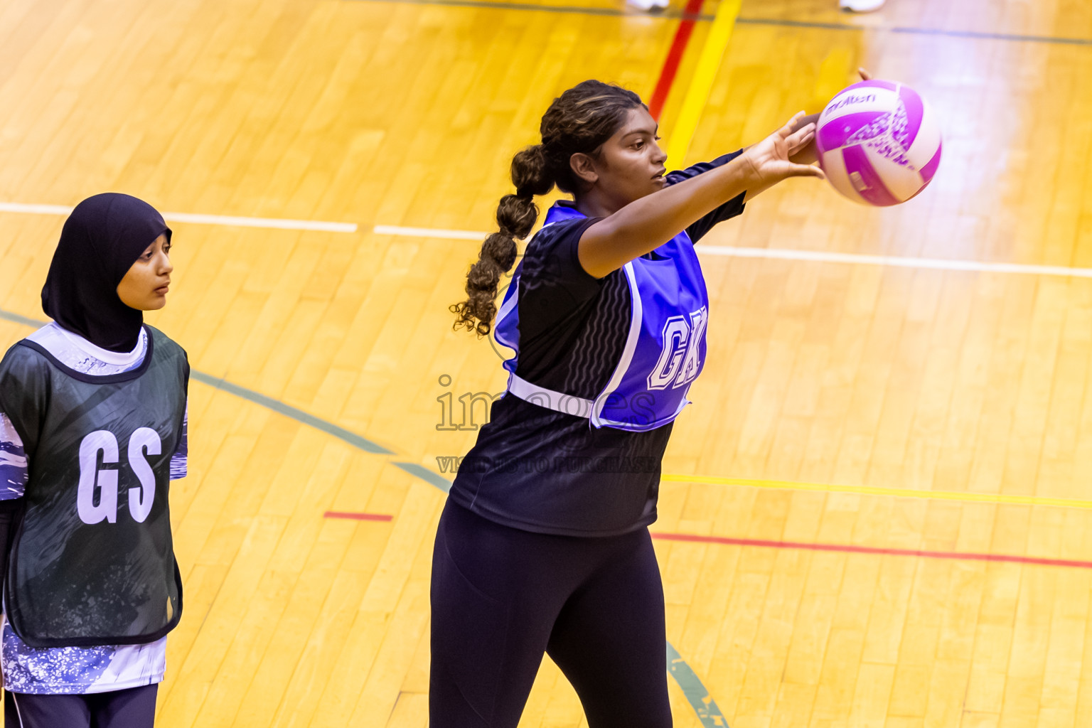 SC Skylark vs SC Shining Star in Day 7 of 24th Milo Netball Association Championship was held in Social Center at Male', Maldives on Sunday, 7th September 2025. Photos: Nausham Waheed / images.mv