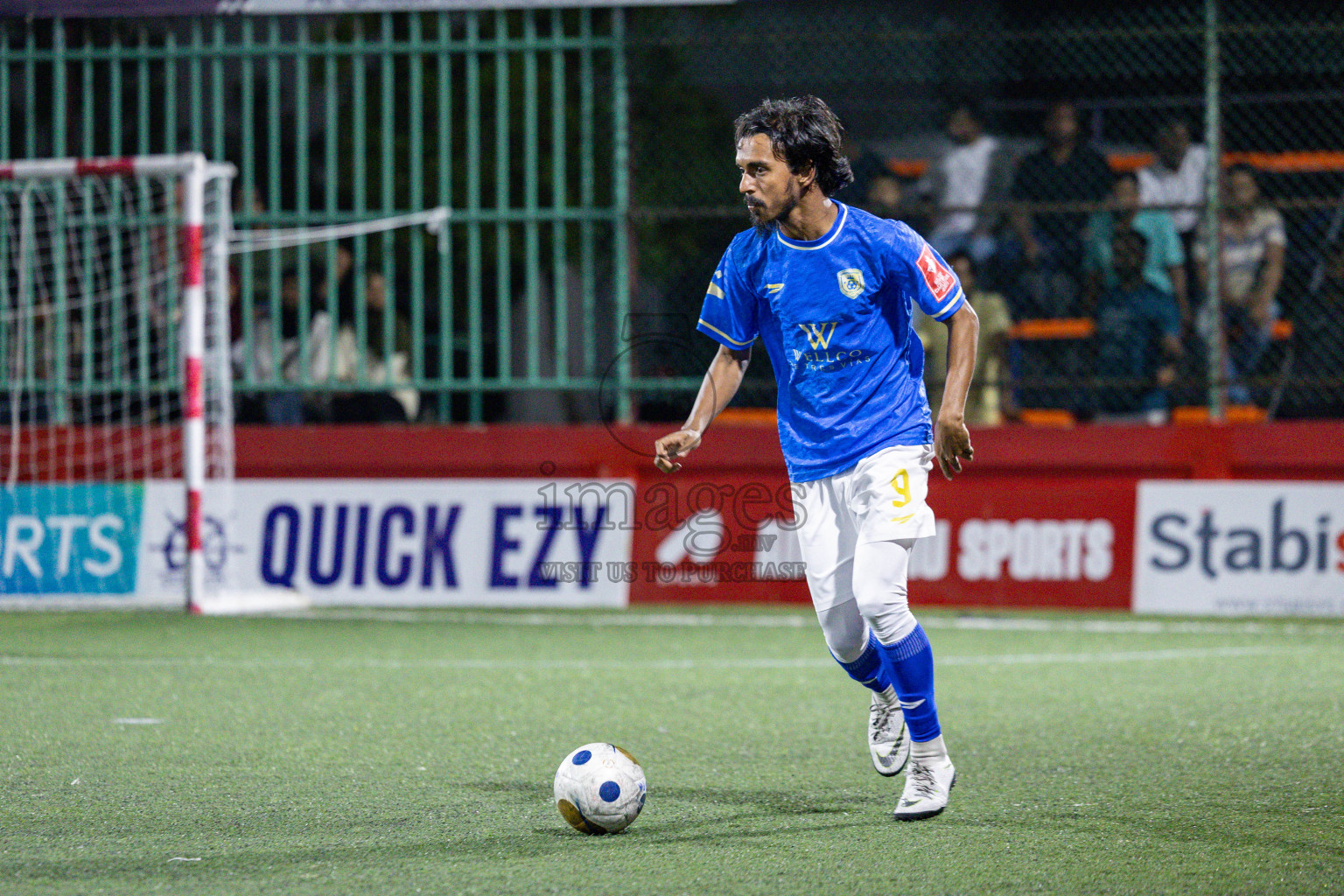 GA Dhevvadhoo vs GA Kolamaafushi in Day 8 of Golden Futsal Challenge 2025 was held on Sunday, 12th January 2025, in Hulhumale', Maldives
Photos: Ismail Thoriq / images.mv