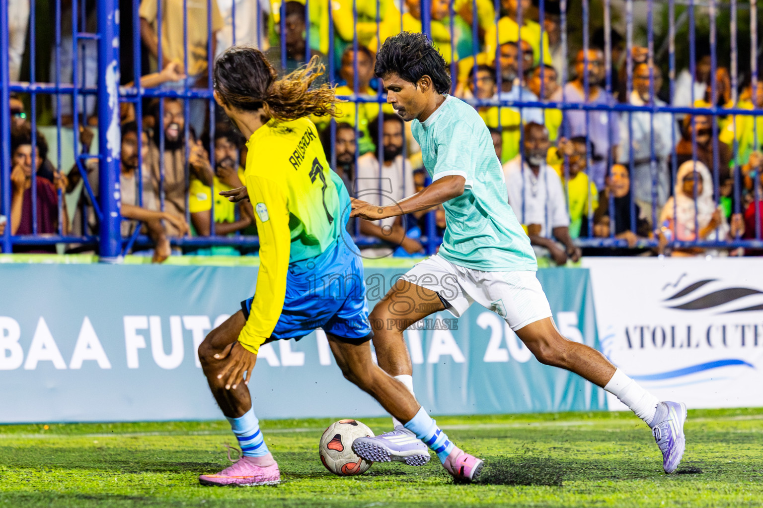 Dhonfan vs Kihaadhoo in Day 6 of Better in Baa Futsal Fiesta 2025 Men's division held in B. Eydhafushi, Maldives on Monday, 10th November 2025. Photos: Nausham Waheed / images.mv
