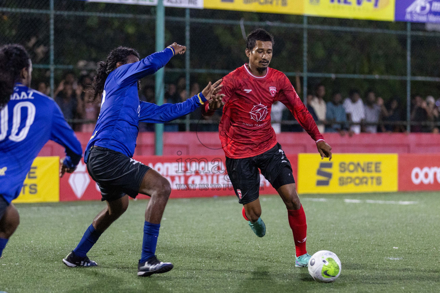 ADh Omadhoo vs ADh Mahibadhoo in Day 4 of Golden Futsal Challenge 2024 was held on Thursday, 18th January 2024, in Hulhumale', Maldives Photos: Nausham Waheed / images.mv