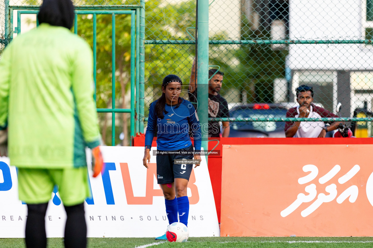 Team Fenaka vs Club MYS in Eighteen Thirty Women's Futsal Fiesta 2022 was held in Hulhumale', Maldives on Monday, 17th October 2022. Photos: Mohamed Mahfooz Moosa / images.mv