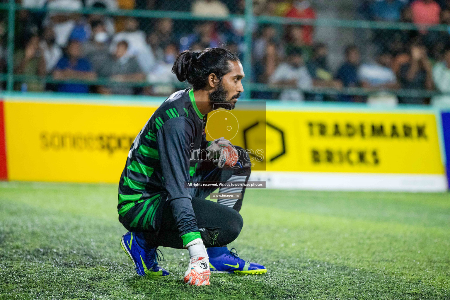 STO RC Vs Team Fenaka in the Quarter Finals of Club Maldives 2021 held in Hulhumale, Maldives on 13 December 2021. Photos: Shu Abdul Sattar / images.mv