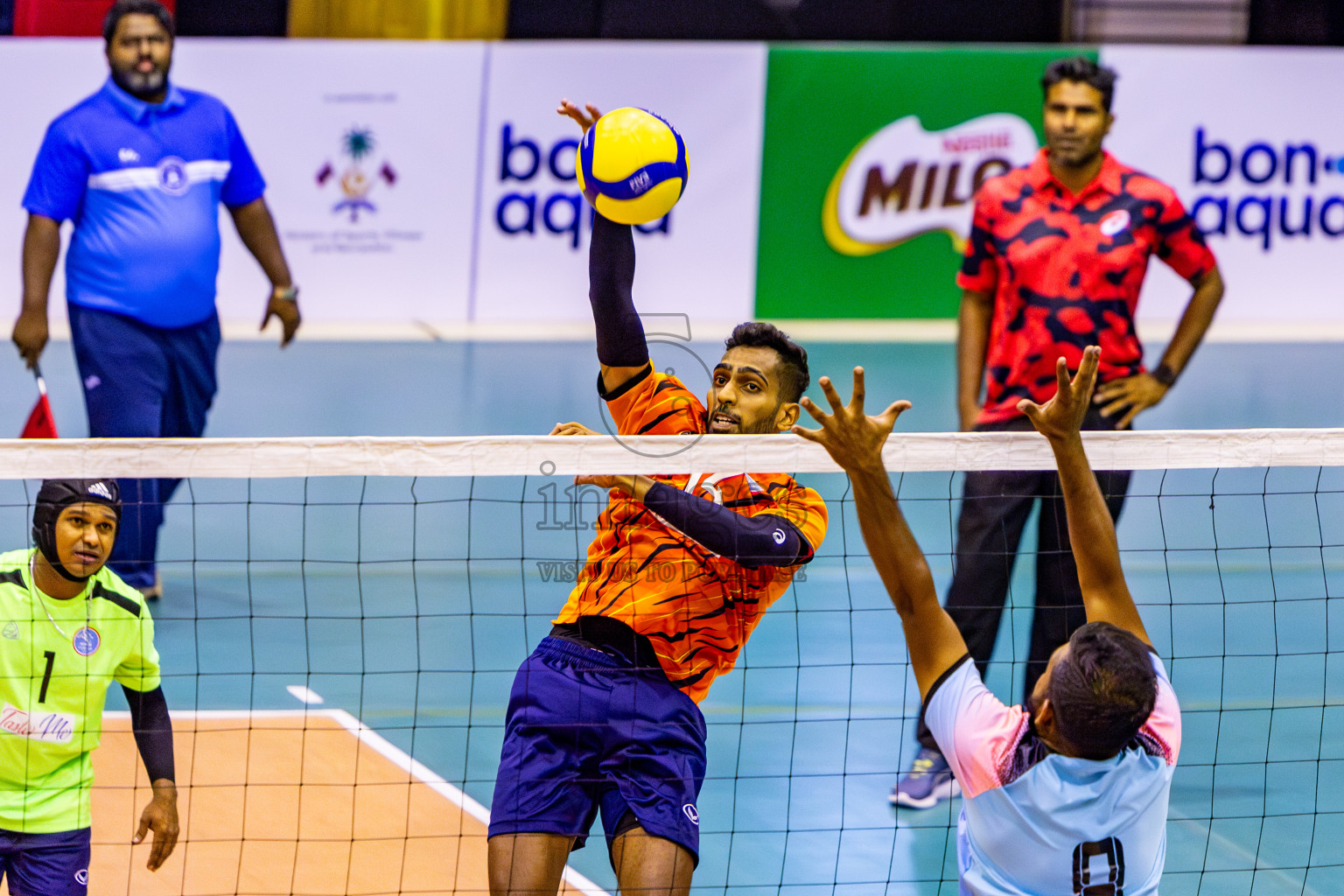 Sports Club City vs Blues for Volleyball in Day 2 of MILO VAM Cup 2024 Men's Division was held in Social Center Indoor Hall on Tuesday, 29th October 2024. Photos: Nausham Waheed / images.mv