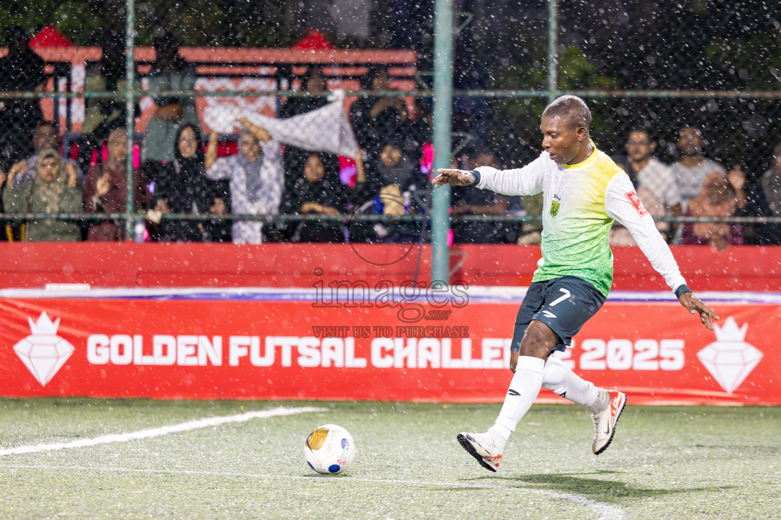 HDh Nellaidhoo vs HDh Vaikaradhoo in Day 9 of Golden Futsal Challenge 2025 was held on Monday, 13th January 2025, in Hulhumale', Maldives
Photos: Ismail Thoriq / images.mv
