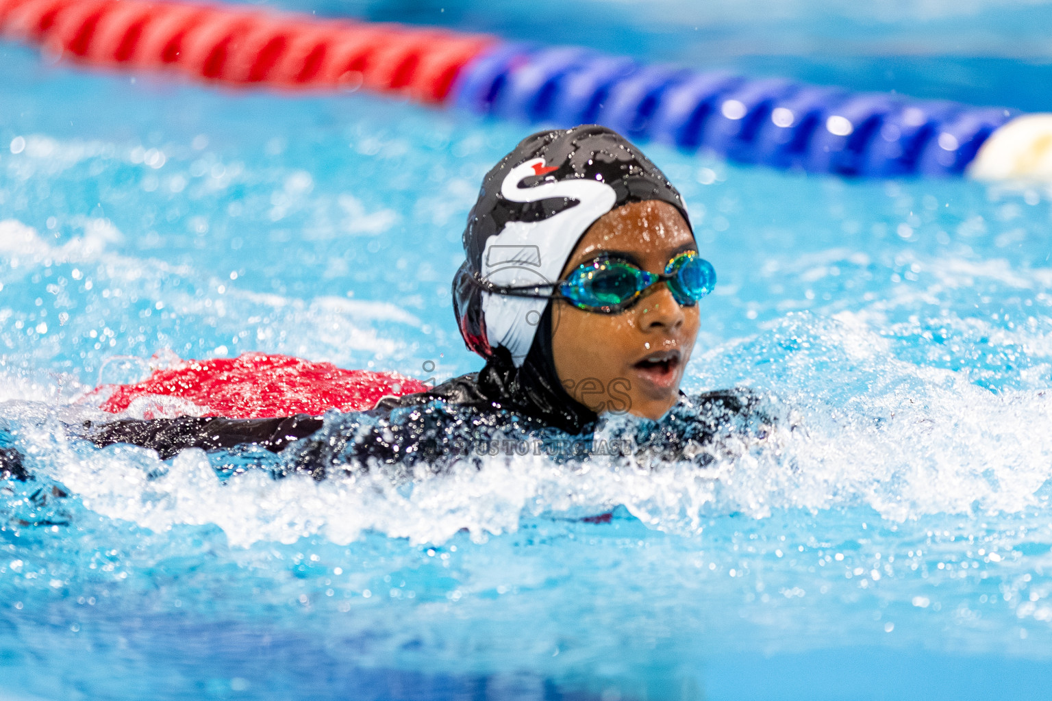 Day 2 of BML 6th National Kids Swimming Kids Festival 2025 held in Hulhumale', Maldives on Tuesday, 4th November 2024. Photos: Mohamed Mahfooz Moosa / images.mv