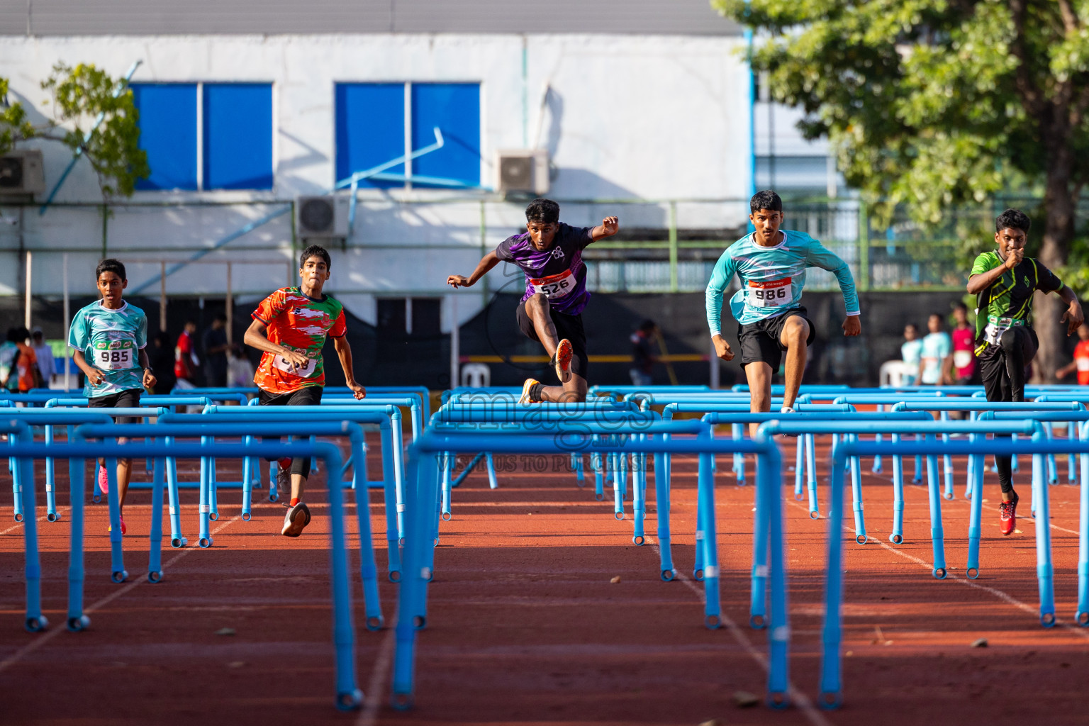 Day 4 of Inter-school Athletics Championship 2025 held in Ekuveni Synthetic Track, Male', Maldives on Thursday, 09th October 2025. Photos by: Raaif Yoosuf / Images.mv