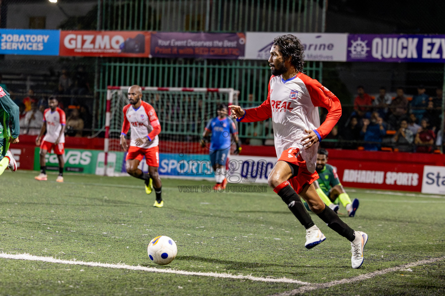 Th. Kinbidhoo VS Th. Dhiyamigili in Day 18 of Golden Futsal Challenge 2025 was held on Wednesday, 22nd January 2025, in Hulhumale', Maldives. Photos: Nausham Waheed / images.mv