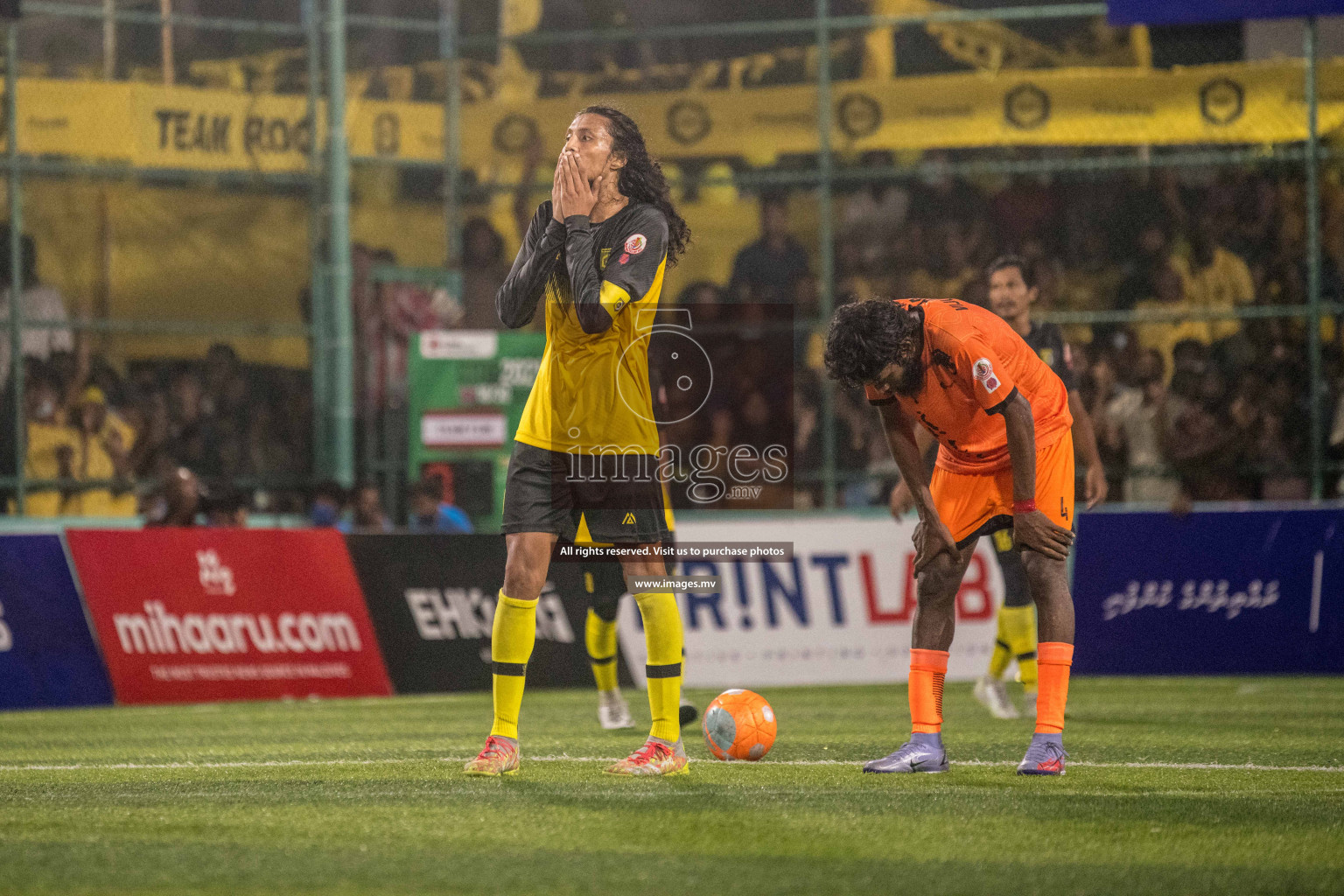 RRC Vs FSM in the Semi Finals of Club Maldives 2021 held in Hulhumale, Maldives on 19 December 2021. Photos: Nausham Waheed / images.mv