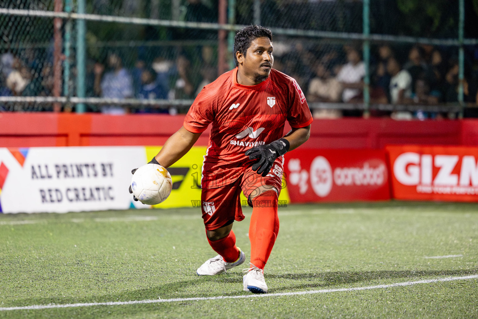 Th. Kinbidhoo VS Th. Dhiyamigili in Day 18 of Golden Futsal Challenge 2025 was held on Wednesday, 22nd January 2025, in Hulhumale', Maldives. Photos: Nausham Waheed / images.mv
