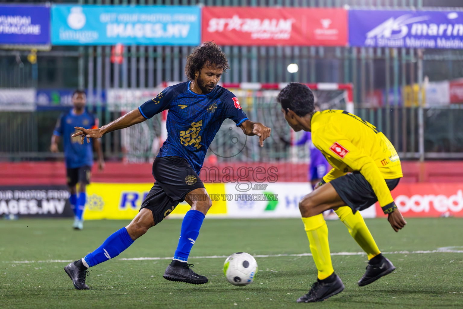 M Dhiggaru vs M Kolhufushi in Day 22 of Golden Futsal Challenge 2024 was held on Monday , 5th February 2024 in Hulhumale', Maldives
Photos: Ismail Thoriq / images.mv