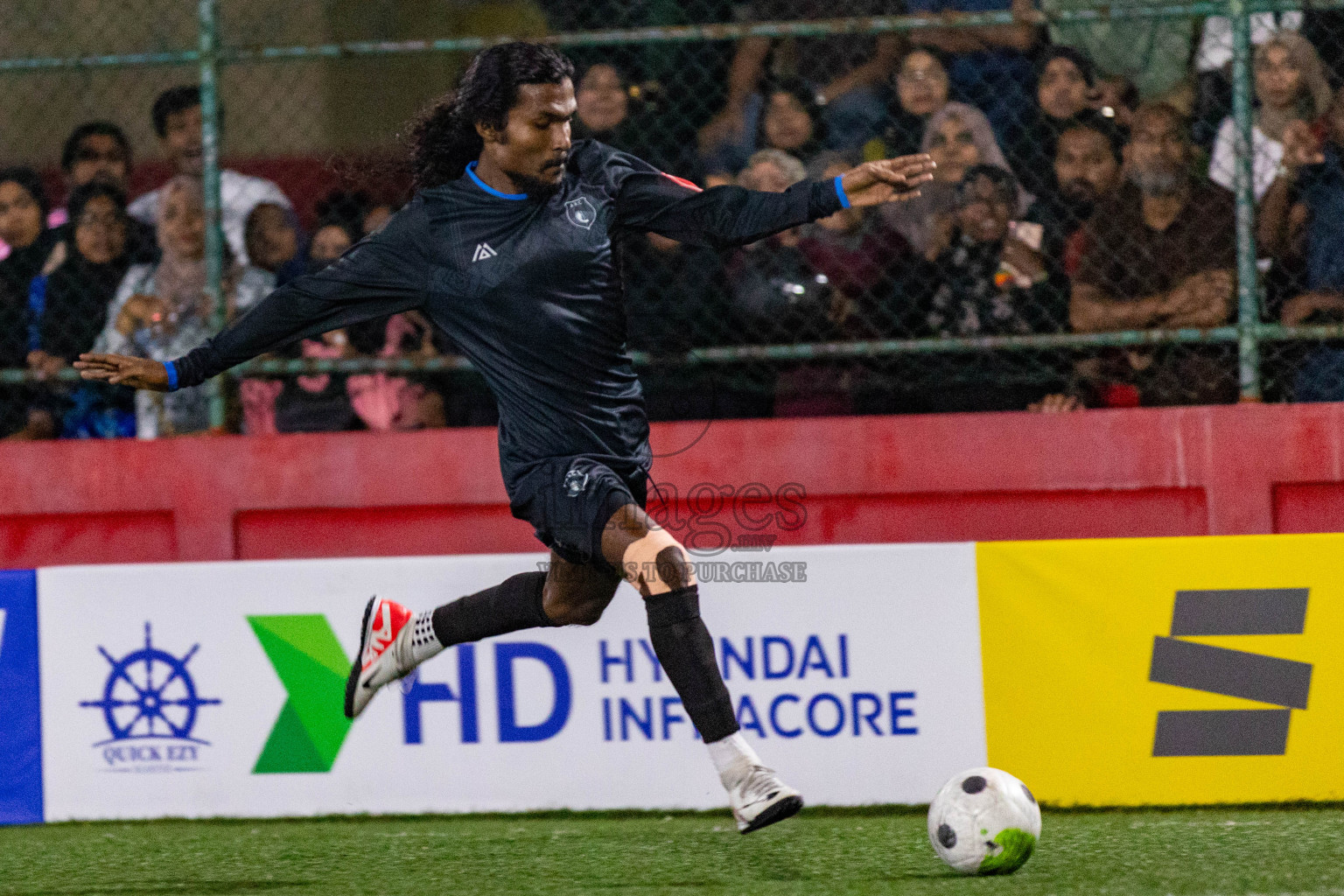 R Dhuvaafaru vs R Alifushi in Golden Futsal Challenge 2024 was held on Tuesday, 16th January 2024, in Hulhumale', Maldives
Photos: Ismail Thoriq / images.mv