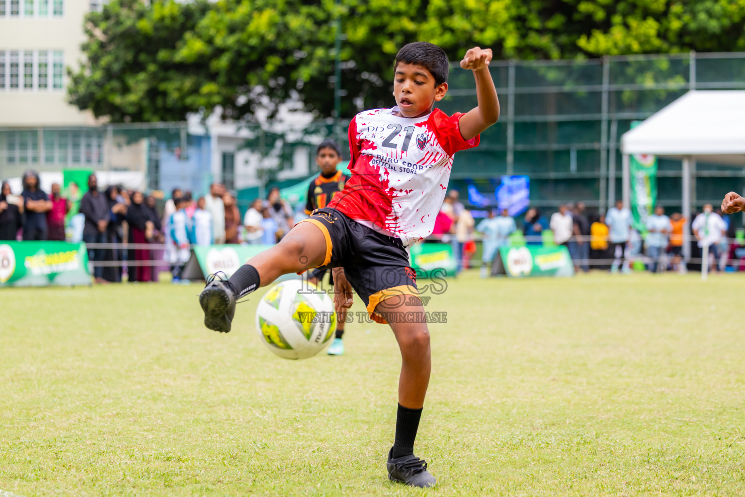 Day 1 of MILO Academy Championship 2025 (U-12) was held at Henveiru Stadium in Male', Maldives on Thursday, 1st May 2025. Photos: Nausham Waheed / images.mv