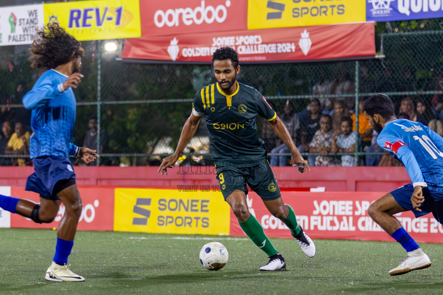 Dhandimagu vs GA Gemanafushi on Day 37 of Golden Futsal Challenge 2024 was held on Thursday, 22nd February 2024, in Hulhumale', Maldives
Photos: Ismail Thoriq / images.mv