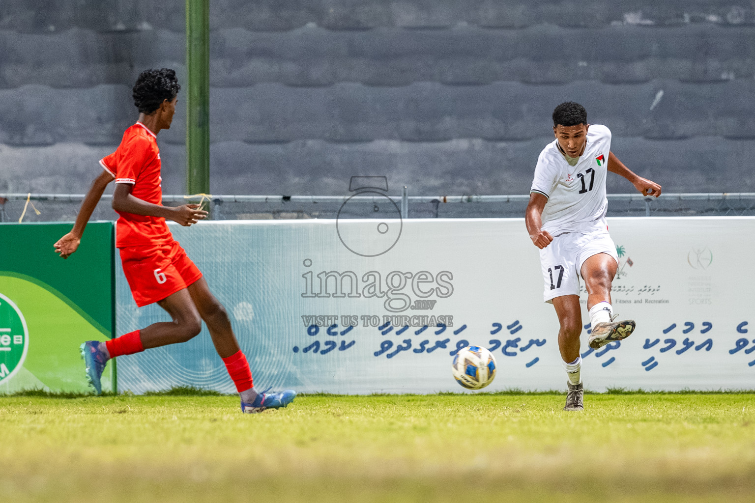 Maldives vs Palestine in the second under 17 friendly held in National Football Stadium, Male', Maldives on Saturday, 15 November 2025. 
Photos: Mohamed Mahfooz Moosa / Images.mv