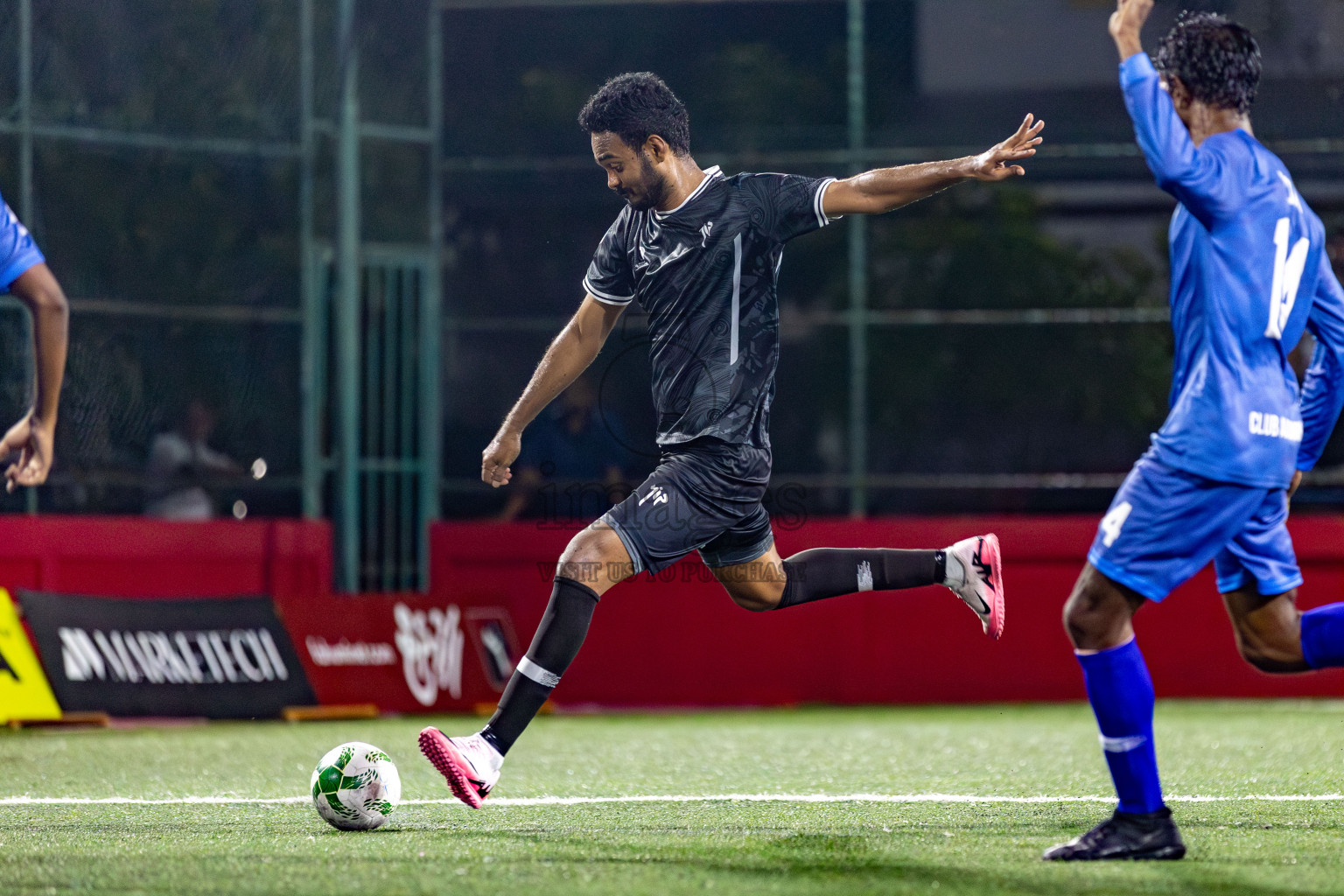Club Aasandha vs Club Dhaakhily in Day 11 of Office League 2025 was held on Saturday, 26th April 2025 in Hulhumale', Maldives. Photos: Mohamed Mahfooz Moosa / images.mv