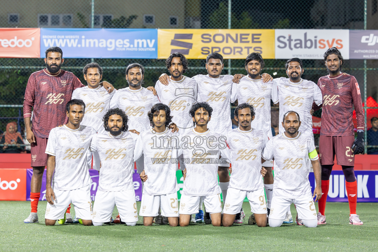 HDh Nolhivaranfaru vs HDh Makunudhoo in Day 1 of Golden Futsal Challenge 2025 on Sunday, 5th January 2025, in Hulhumale', Maldives
Photos: Ismail Thoriq / images.mv