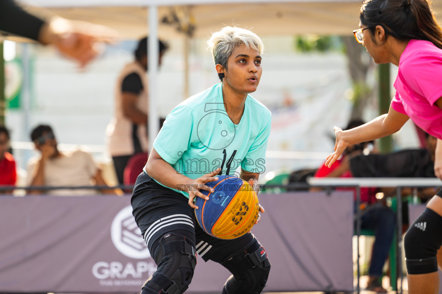 Day 5 of MILO Ramadan 3x3 Challenge 2024 was held in Ekuveni Outdoor Basketball Court at Male', Maldives on Saturday, 16th March 2024.
Photos: Mohamed Mahfooz Moosa / images.mv