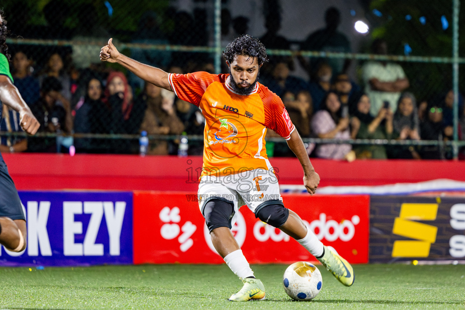 Thaa Hirilandhoo vs L Isdhoo in zone round Day 30 of Golden Futsal Challenge 2025 was held on Monday , 3rd February 2025, in Hulhumale', Maldives. Photos: Nausham Waheed / images.mv