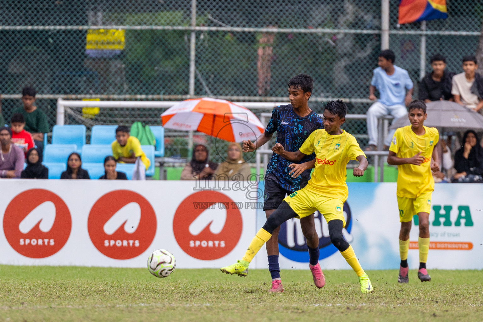 Maziya SRC vs Super United Sports (U14)  in day 6 of Dhivehi Youth League 2024 held at Henveiru Stadium on Saturday 30th November 2024. Photos: Ismail Thoriq / Images.mv