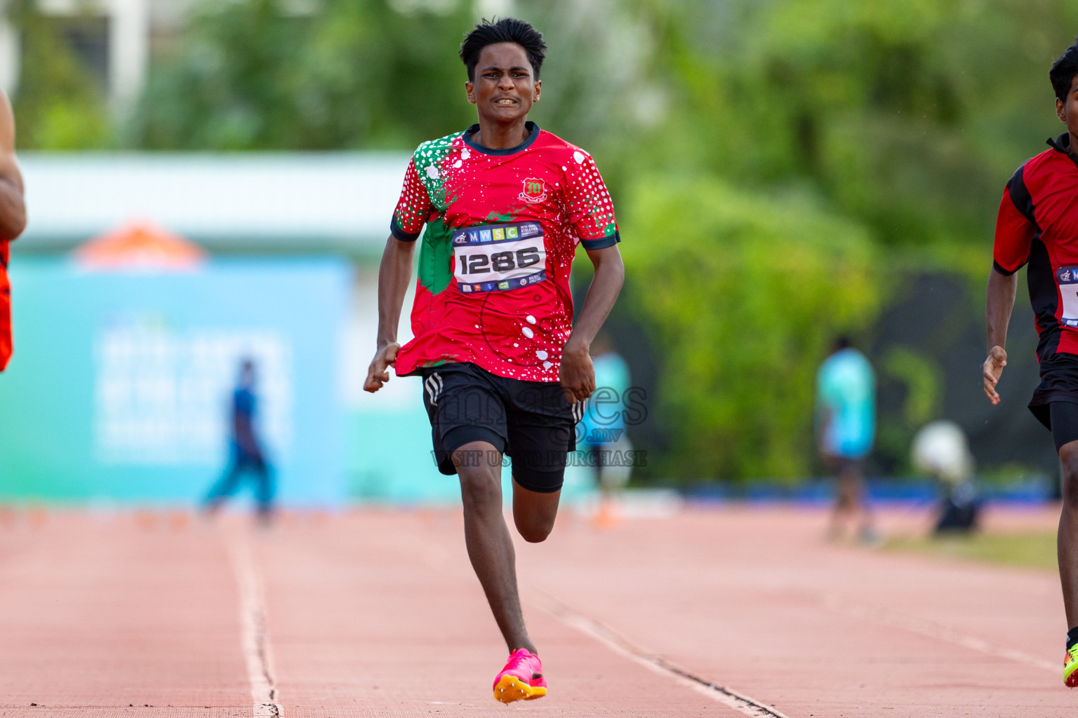 Day 1 of MWSC Interschool Athletics Championships 2024 held in Hulhumale Running Track, Hulhumale, Maldives on Saturday, 9th November 2024. Photos by: Ismail Thoriq / Images.mv