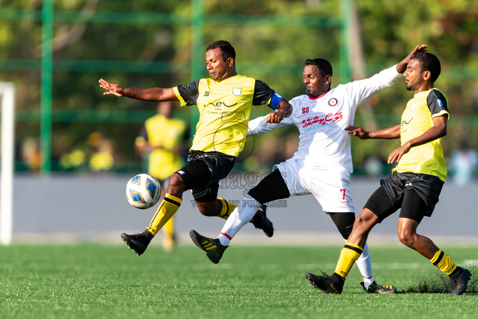 Kanmathi Juniors vs Furious SC from Manadhoo Council Cup 2024 in N Manadhoo Maldives on Monday, 19th February 2023. Photos: Nausham Waheed / images.mv