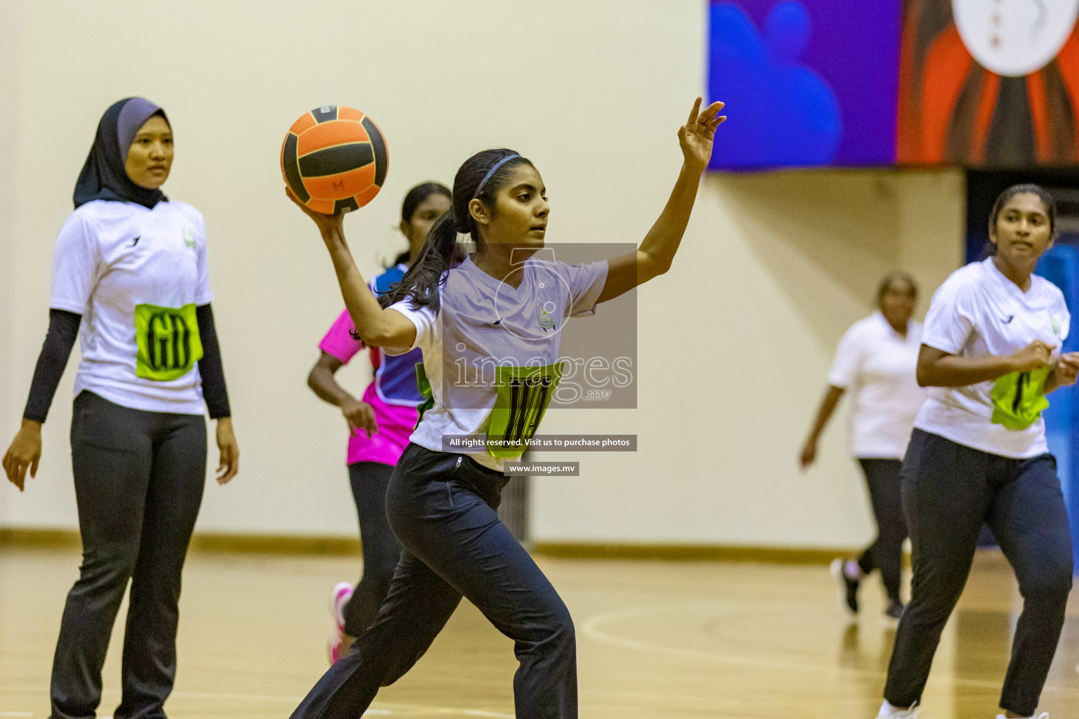 Sports Club Shining Star vs Club Green Streets in the Milo National Netball Tournament 2022 on 17 July 2022, held in Social Center, Male', Maldives. Photographer: Hassan Simah / Images.mv