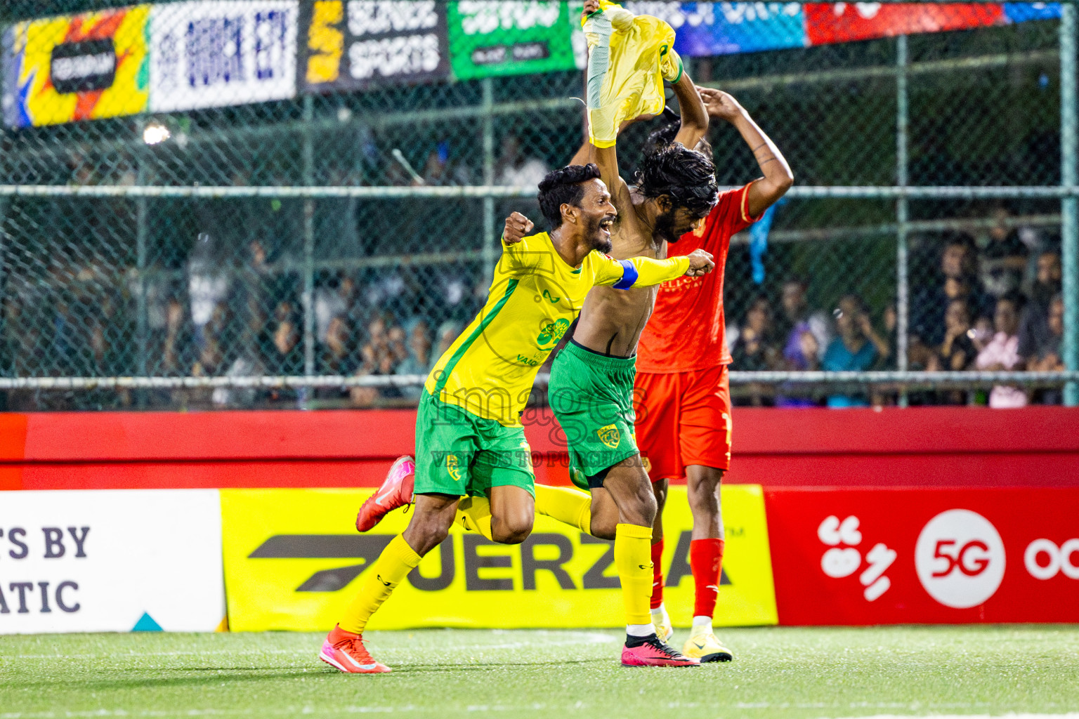 Gdh Vaadhoo vs GA Dhevvadhoo in zone round on Day 32 of Golden Futsal Challenge 2025 was held on Wednesday , 5th February 2025, in Hulhumale', Maldives. Photos: Nausham Waheed / images.mv