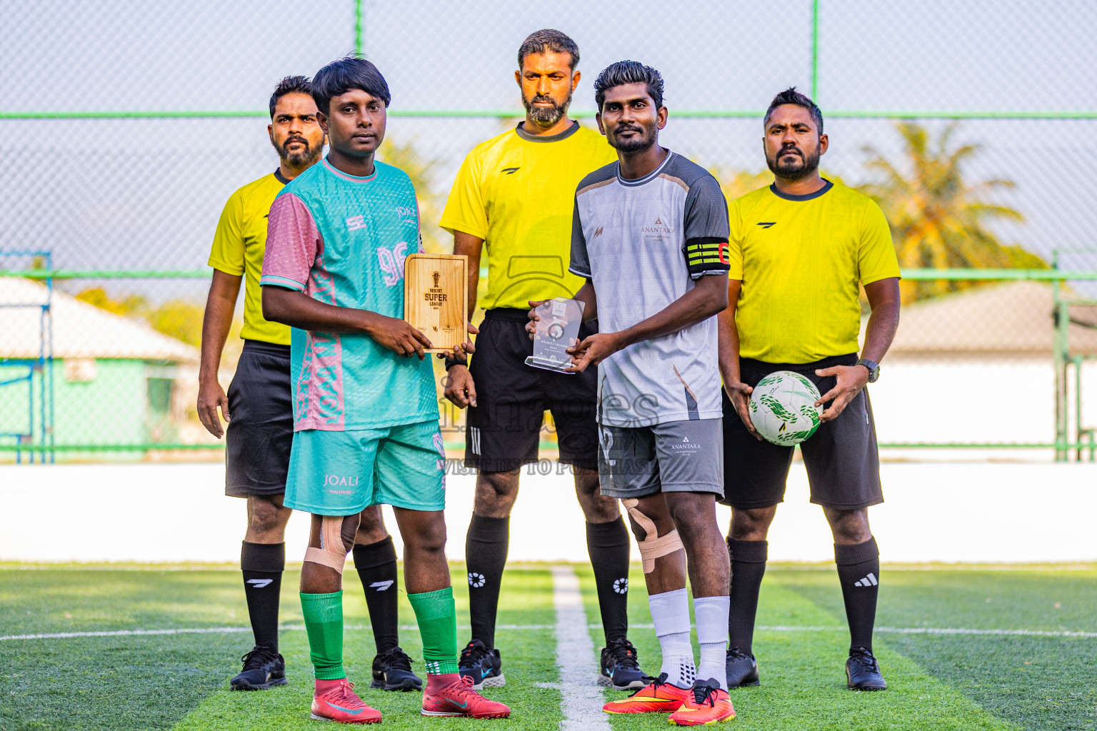 Anantara Kihavah vs Joali Maldives in Resort Super League 2025 was held on Saturday, 1st November 2025 in Anantara Kihavah Maldives, Photos: Areef Adam / images.mv