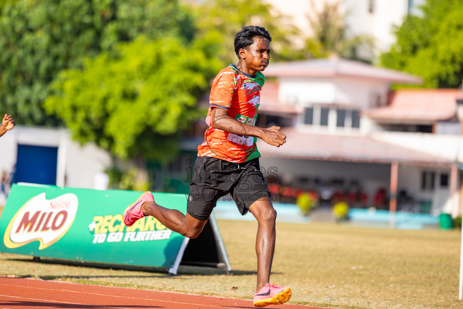 Day 1 of Inter-school Athletics Championship 2025 held in Ekuveni Synthetic Track, Male', Maldives on Monday, 06th October 2025. Photos by: Nausham Waheed, Areef, Ismail Thoriq / Images.mv