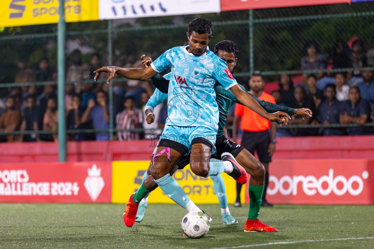 HA Hoarafushi vs HA Dhidhdhoo in Day 9 of Golden Futsal Challenge 2024 was held on Tuesday, 23rd January 2024, in Hulhumale', Maldives
Photos: Ismail Thoriq / images.mv