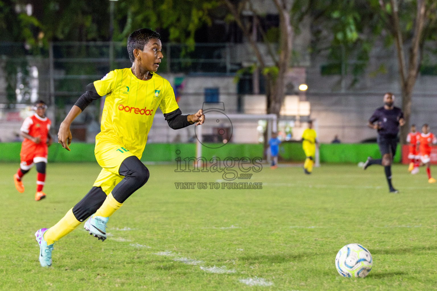 Maziya vs Hurriya (U12) in Day 4 of Dhivehi Youth League 2024 held at Henveiru Stadium on Thursday, 28th November 2024. Photos: Shuu Abdul Sattar/ Images.mv