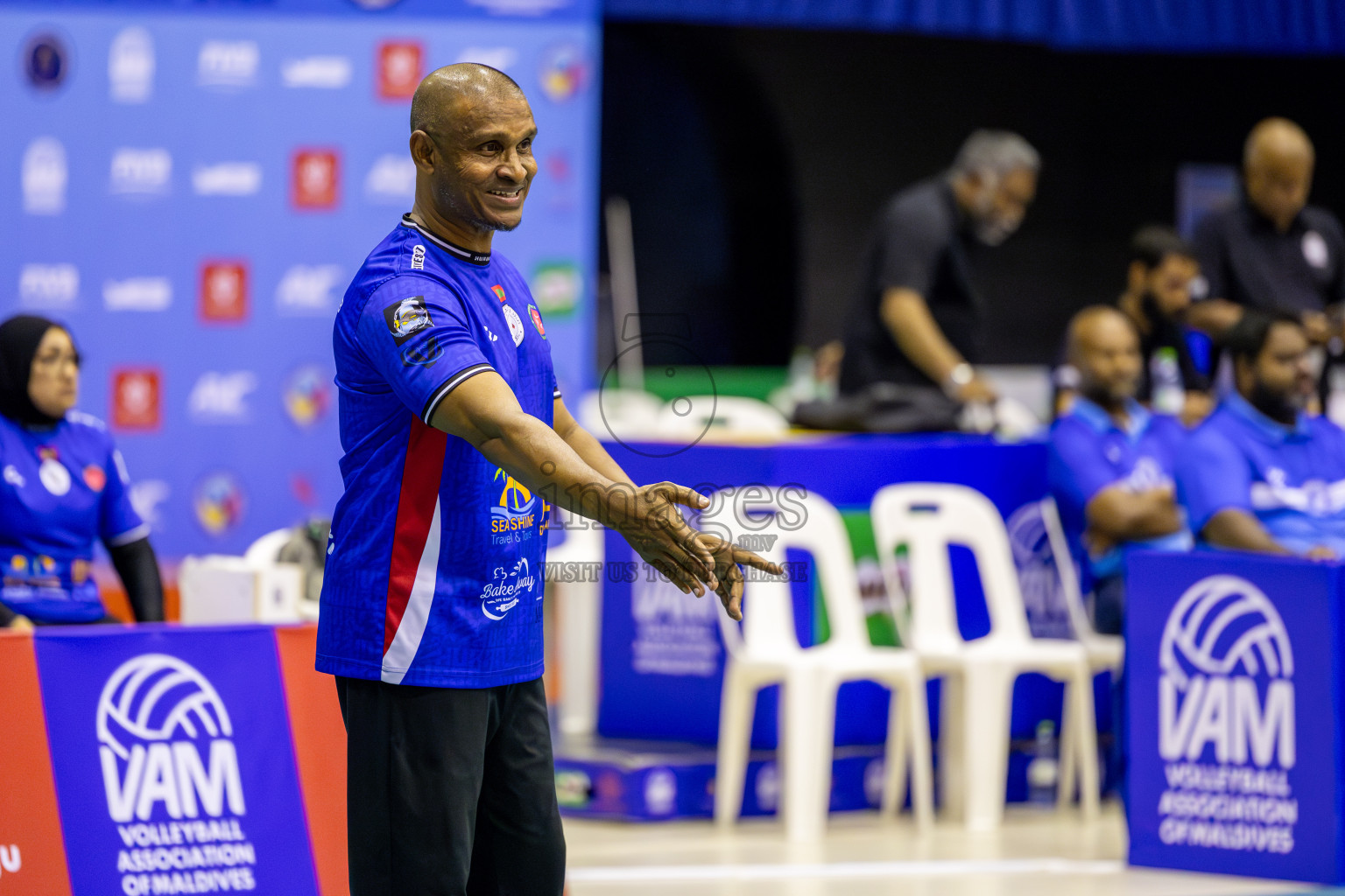 Club WAMCO vs Huraa Community Club in Day 1 of National Volleyball League 2025 - Women's Division held in Male', Maldives on Saturday, 19th April 2025 at Social Center Indoor Hall Photos By: Ismail Thoriq / images.mv