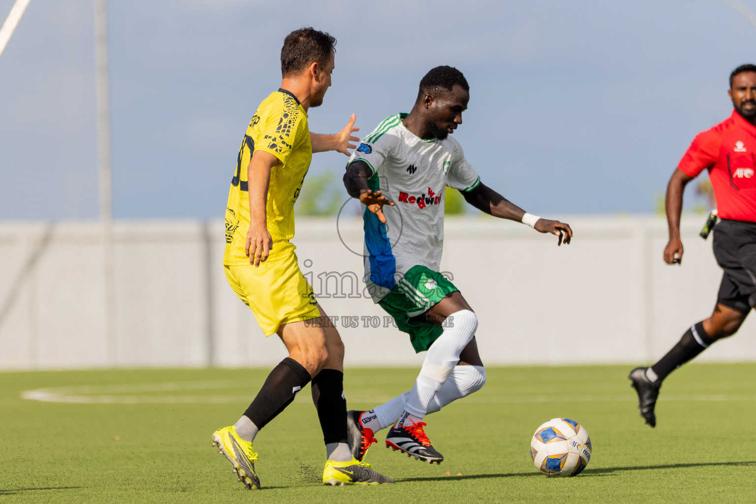 Semi Finals Match 02 Huss Songun FT VS Velaa Sports Club in Day 8 of Eydhafushi Cup 2025 held in Eydhafushi Football Stadium at B. Eydhafushi, Maldives on Saturday, 13th September 2025. Photos: Arif Rasheed / images.mv