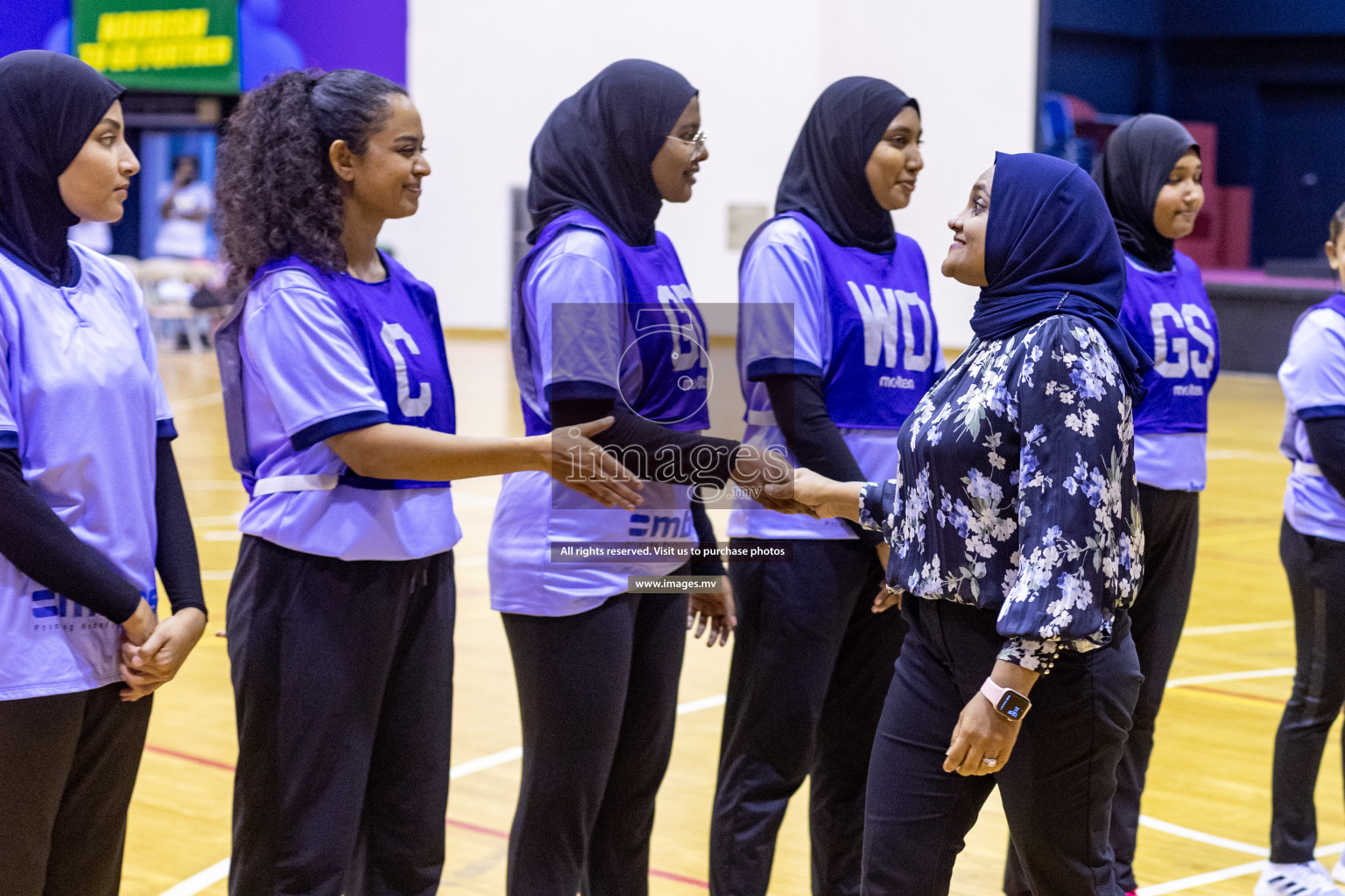 Lorenzo Sports Club vs Vyansa in the Milo National Netball Tournament 2022 on 18 July 2022, held in Social Center, Male', Maldives. Photographer: Shuu, Hassan Simah / Images.mv