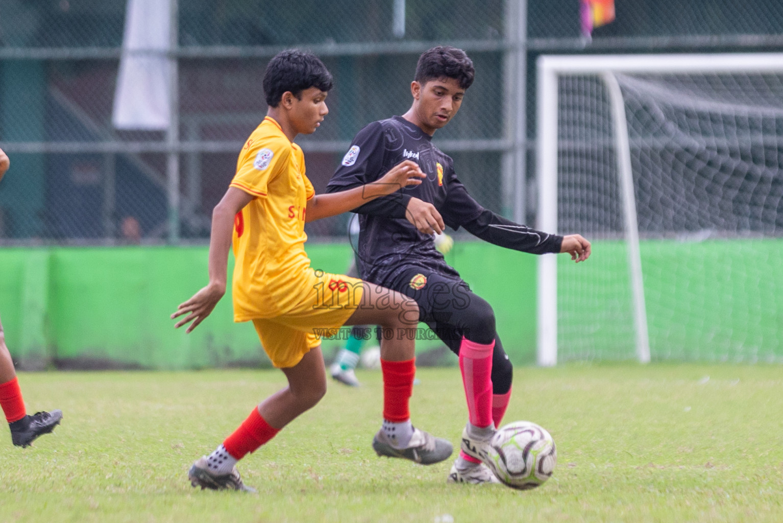 United Victory vs Victory Sports Club  (U14) in Day 5 of Dhivehi Youth League 2024 held at Henveiru Stadium on Friday 29th November 2024. Photos: Shuu Abdul Sattar/ Images.mv