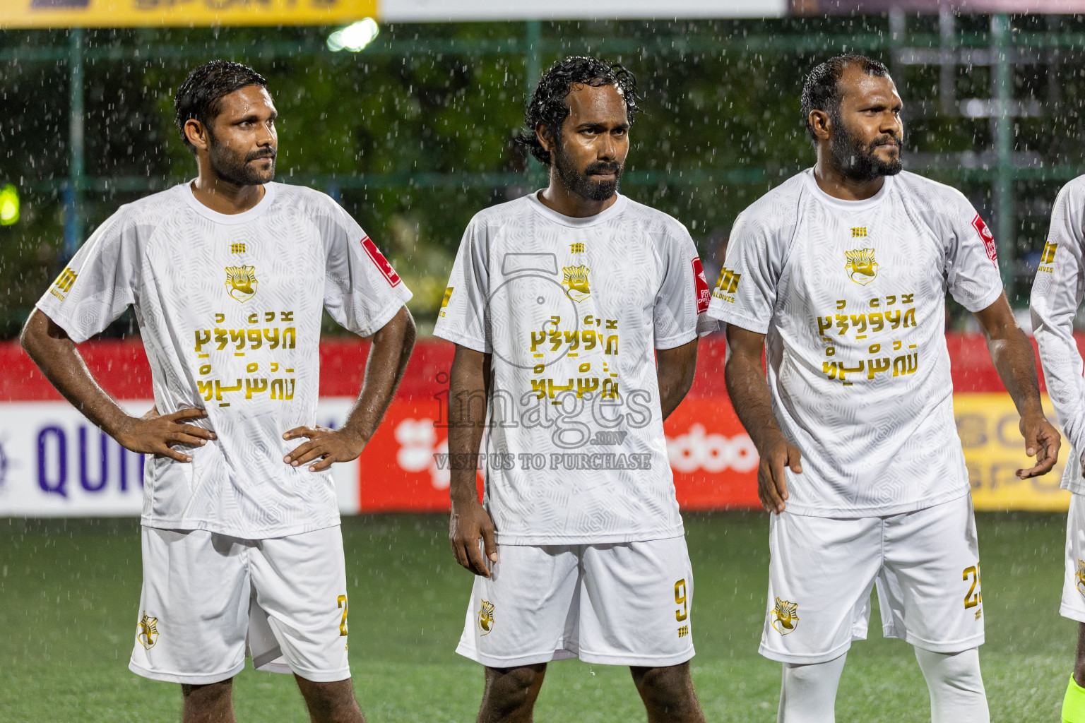Lh. Hinnavaru VS Lh. Olhuvelifushi on Day 22 of Golden Futsal Challenge 2025 was held on Sunday, 26 January 2025, in Hulhumale', Maldives. 
Photos: Hassan Simah / images.mv