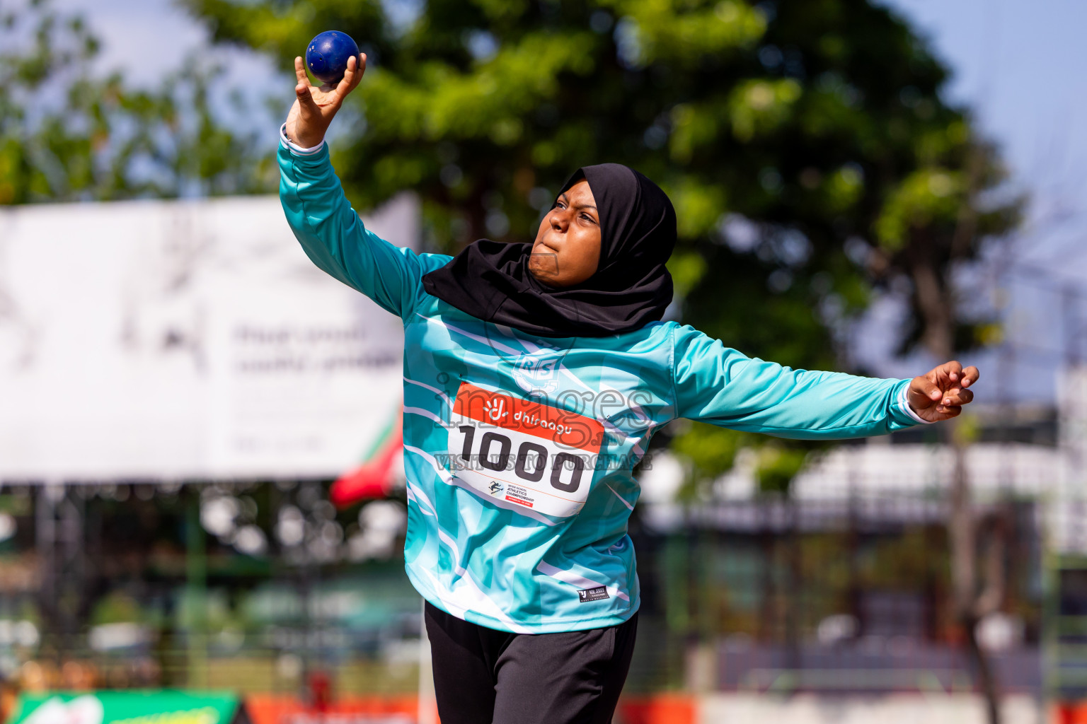 Day 3 of Inter-school Athletics Championship 2025 held in Ekuveni Synthetic Track, Male', Maldives on Wednesday, 08th October 2025. Photos by: Nausham Waheed / Images.mv