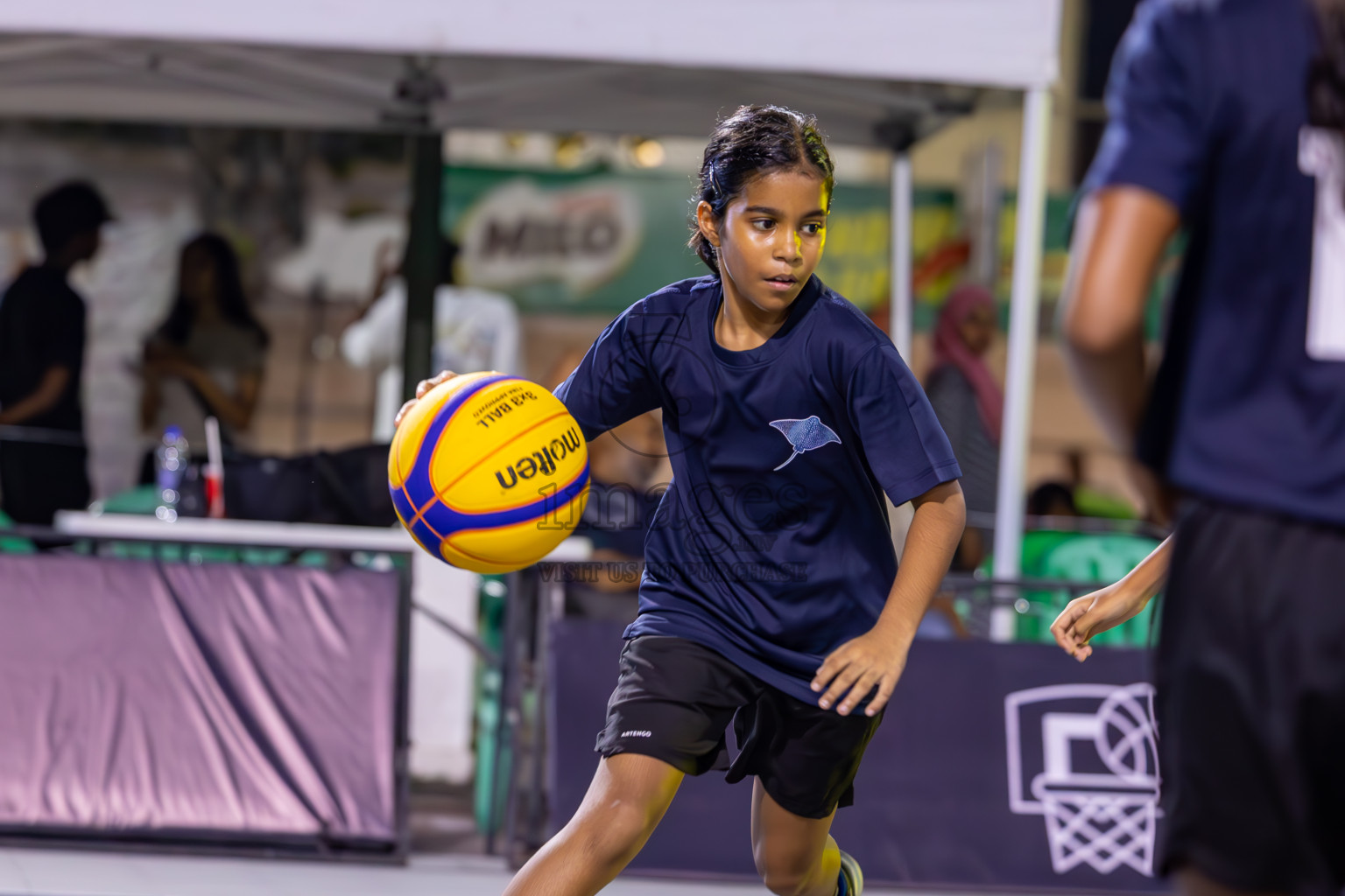 Day 3 of MILO Ramadan 3x3 Challenge 2024 was held in Ekuveni Outdoor Basketball Court at Male', Maldives on Thursday, 14th March 2024.
Photos: Ismail Thoriq / images.mv