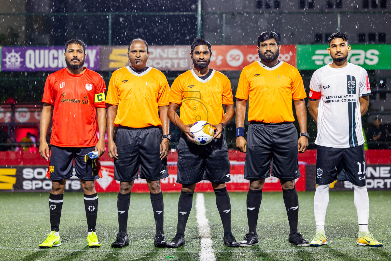 K Himmafushi vs K Dhiffushi in Day 10 of Golden Futsal Challenge 2025 was held on Tuesday, 14th January 2025, in Hulhumale', Maldives Photos: Nausham Waheed / images.mv