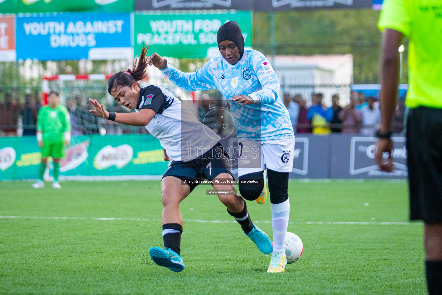 MPL vs DSC in Eighteen Thirty Women's Futsal Fiesta 2022 was held in Hulhumale', Maldives on Monday, 17th October 2022. Photos: Hassan Simah, Mohamed Mahfooz Moosa / images.mv