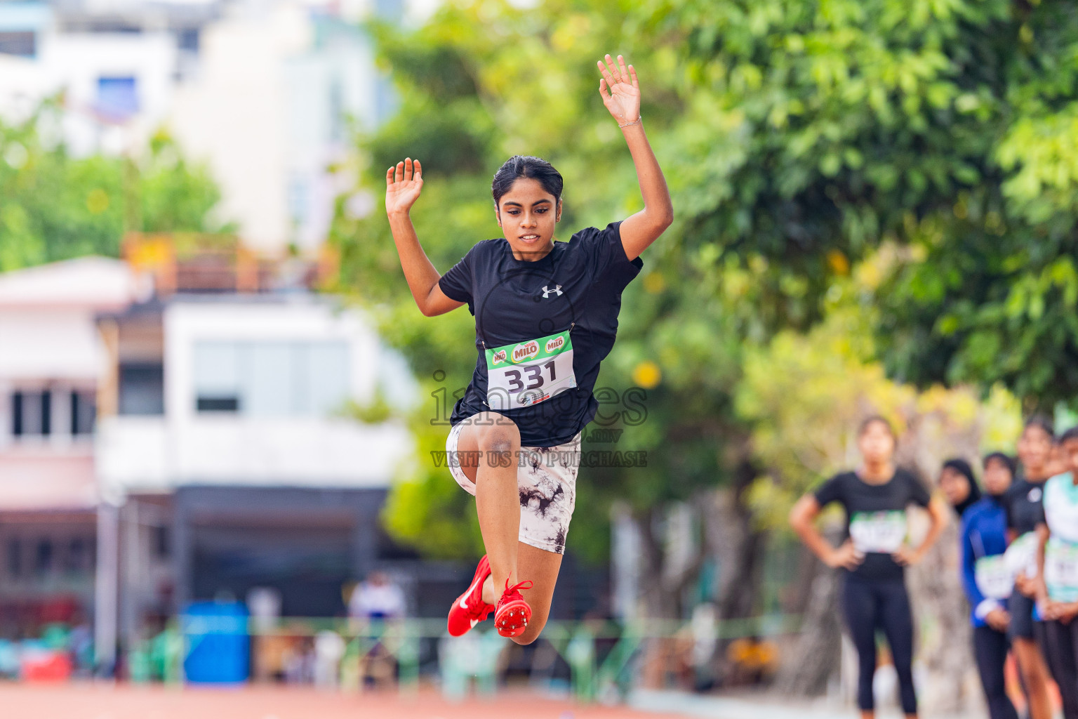 Day 4 of Inter-school Athletics Championship 2025 held in Ekuveni Synthetic Track, Male', Maldives on Thursday, 09th October 2025. Photos by: Areef Adam / Images.mv