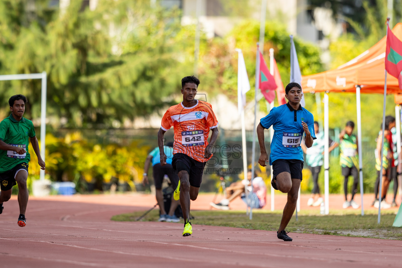 Day 1 of MWSC Interschool Athletics Championships 2024 held in Hulhumale Running Track, Hulhumale, Maldives on Saturday, 9th November 2024. Photos by: Ismail Thoriq / Images.mv