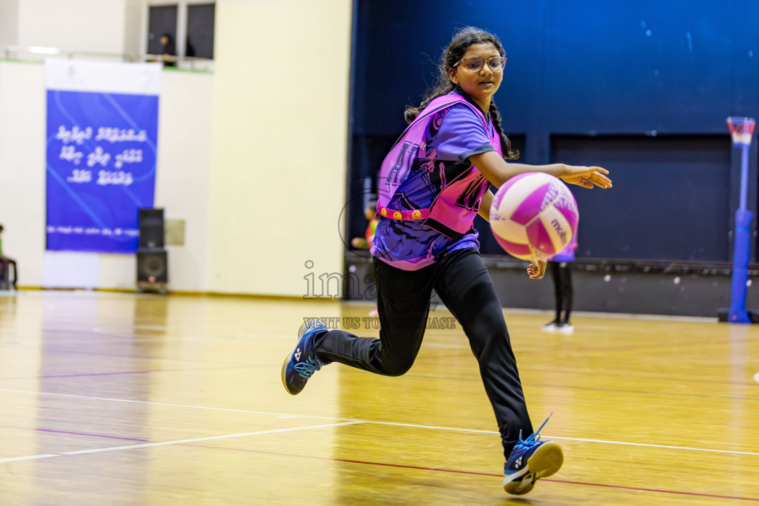 N Sports Acamdemy B vs Fiontti A Team in Day 3 of 3rd Netball Junior Championship, held at Social Center on Tuesday, 21st January 2025 . 
Photos: Hassan Simah / images.mv