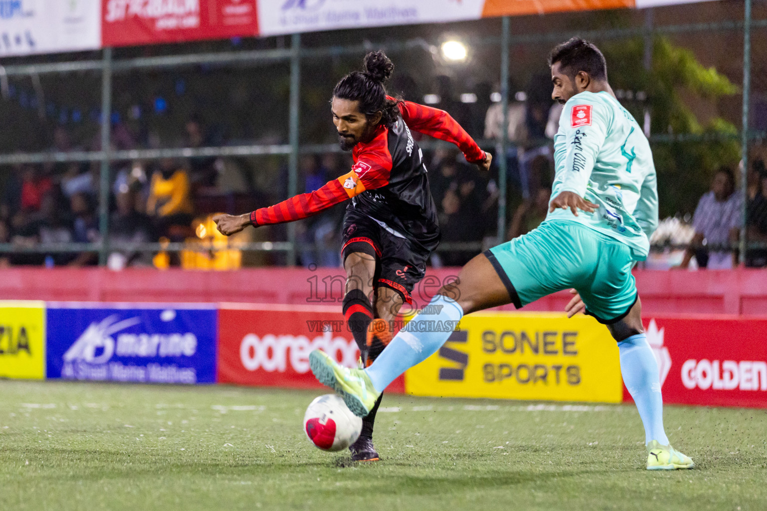 AA. Bodufolhudhoo  VS  AA. Thoddoo  in Day 11 of Golden Futsal Challenge 2024 was held on Thursday, 25th January 2024, in Hulhumale', Maldives
Photos: Nausham Waheed / images.mv