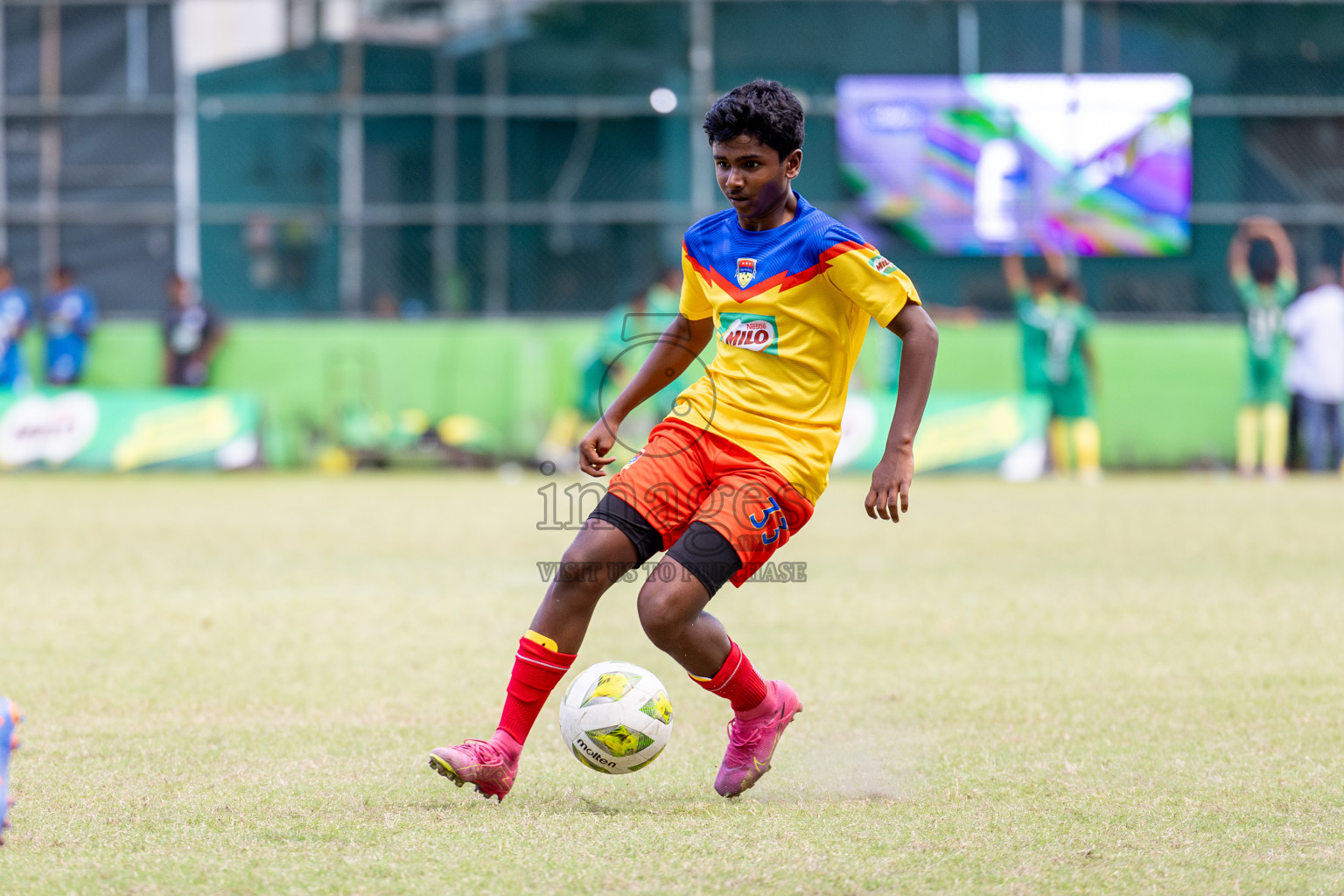 Day 2 of MILO Academy Championship 2024 held in Henveyru Stadium, Male', Maldives on Thursday, 1st November 2024. 
Photos:Hassan Simah / Images.mv